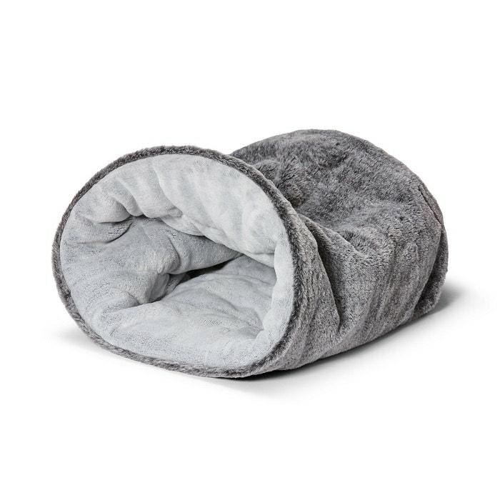 Faux Fur Cat Snug Bed Chinchilla Cat