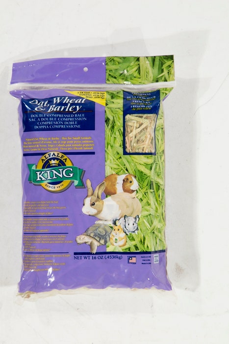 Oat Wheat & Barley Hay Small Pet Bedding 454G Bedding, Hay & Straw